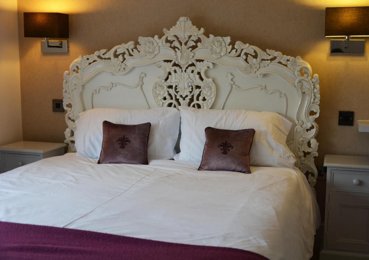 The Bell Shifnal Hotel Buitenkant foto