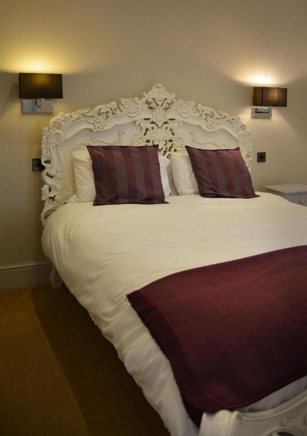 The Bell Shifnal Hotel Buitenkant foto