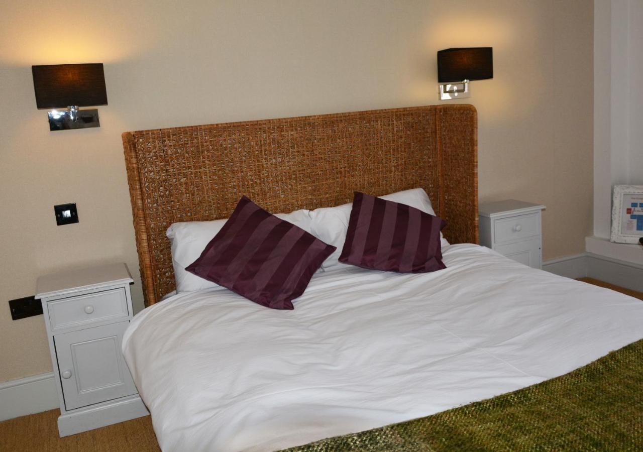The Bell Shifnal Hotel Buitenkant foto
