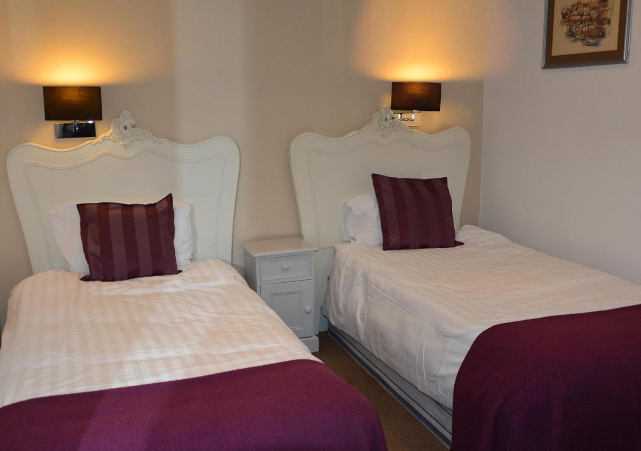 The Bell Shifnal Hotel Buitenkant foto